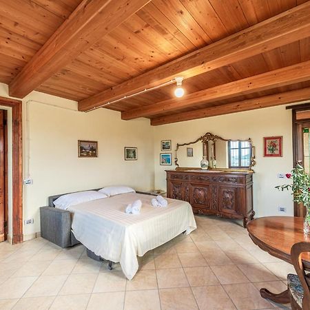 Villa Bricco Paglieri, Entire Villa Alba Kültér fotó