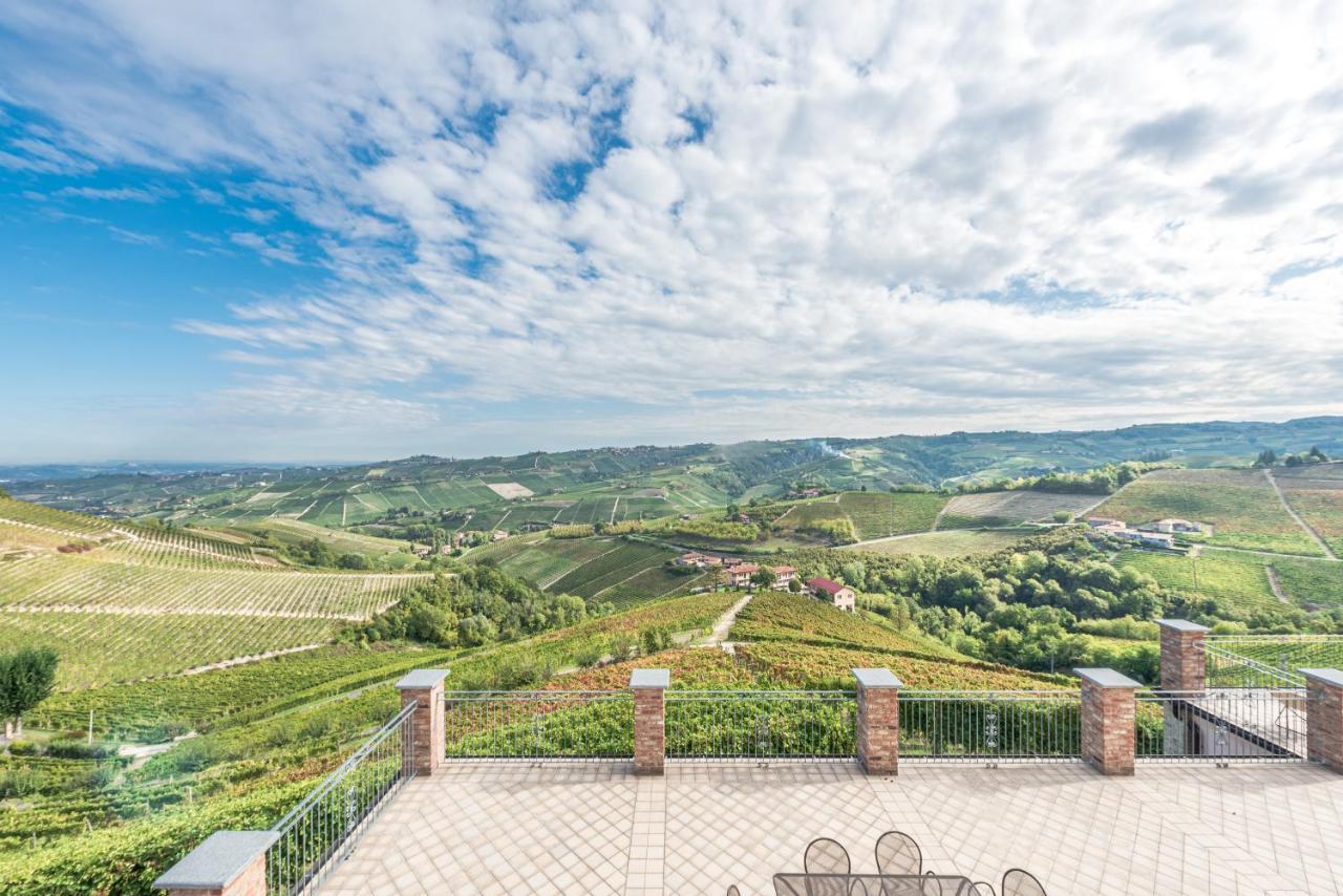 Villa Bricco Paglieri, Entire Villa Alba Kültér fotó
