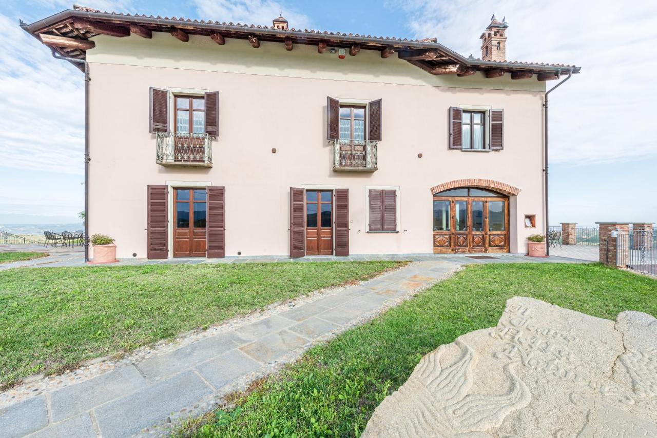 Villa Bricco Paglieri, Entire Villa Alba Kültér fotó