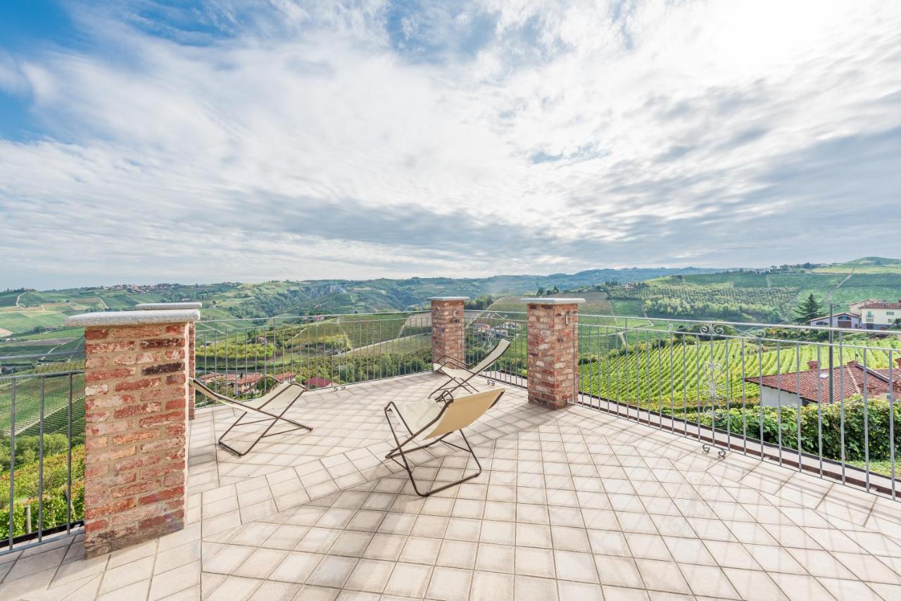 Villa Bricco Paglieri, Entire Villa Alba Kültér fotó