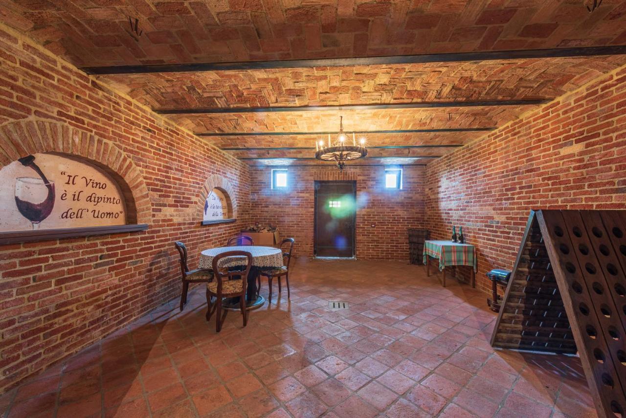 Villa Bricco Paglieri, Entire Villa Alba Kültér fotó